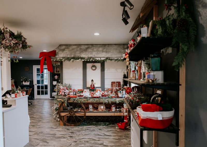 Christmas Gift Shop