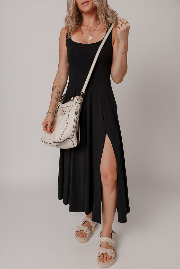 Chleo Black Sleeveless Dress