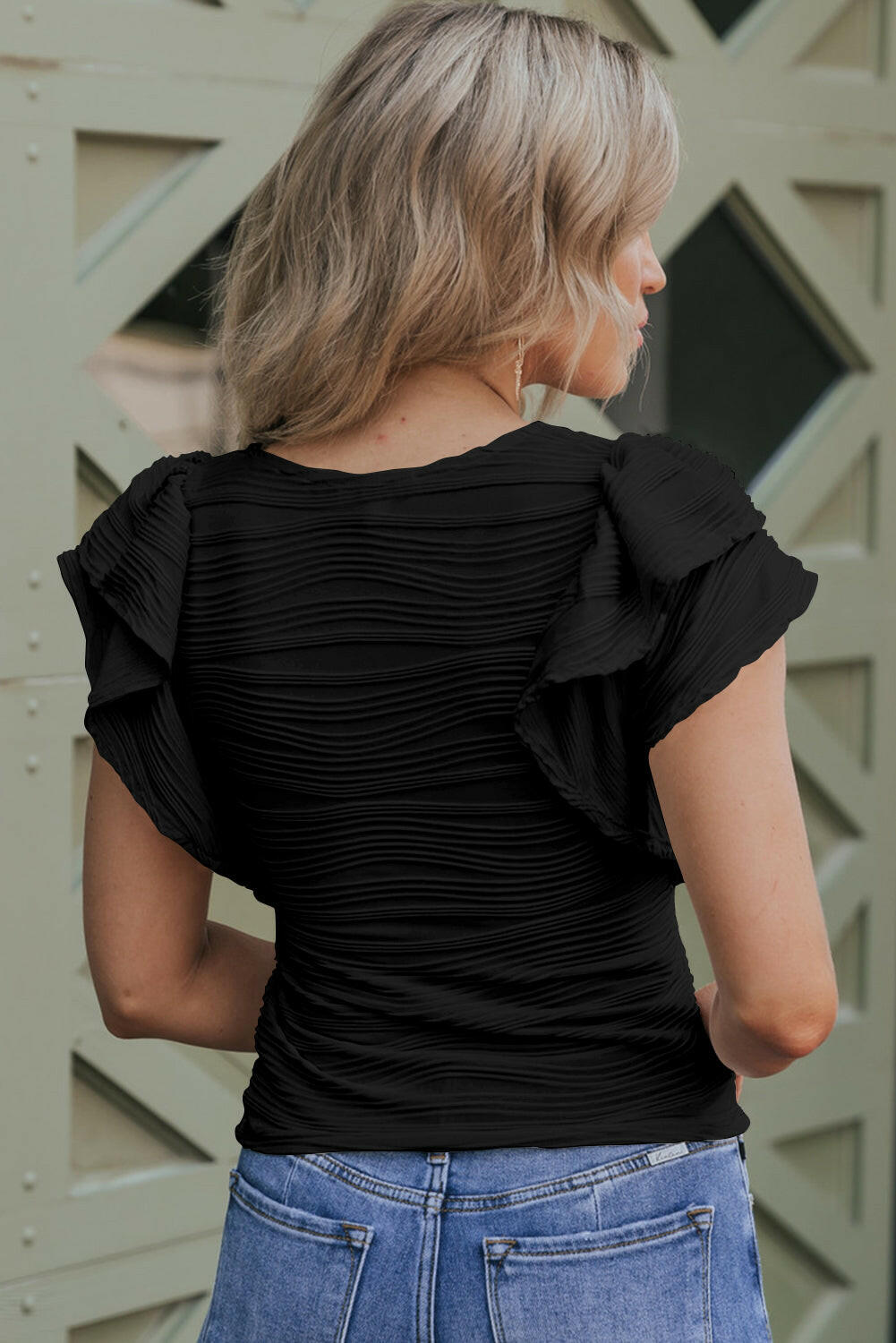 Black Plain Wavy Textured Ruffle Sleeve Blouse