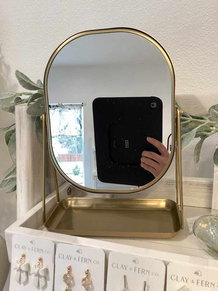 Gold mirror