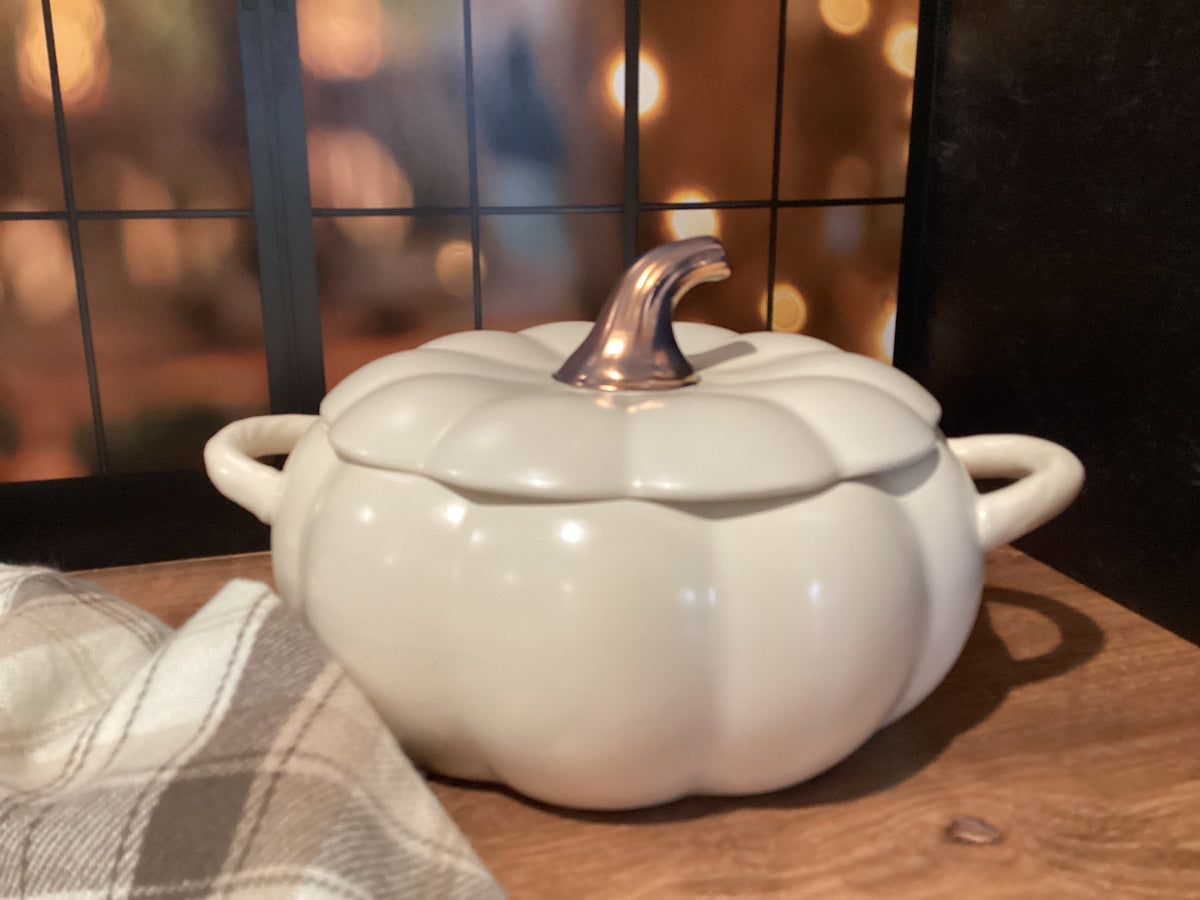 Pfaltzgraff Pumpkin Casserole Dish
