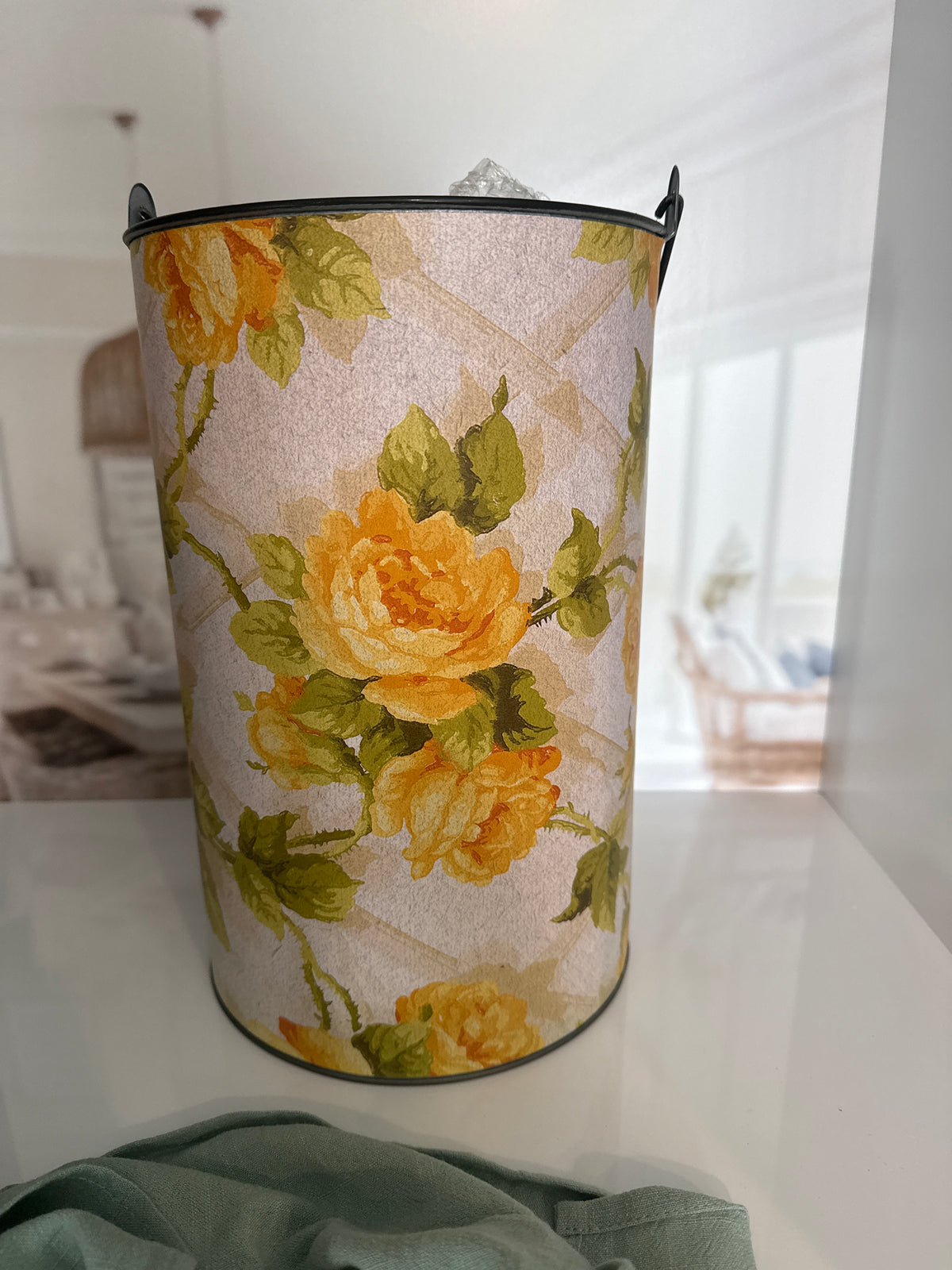 Rose Floral Bucket