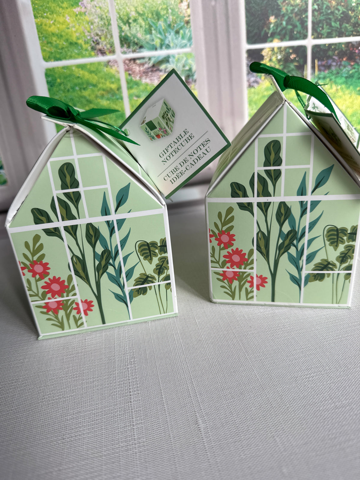 Greenhouse Note Cube
