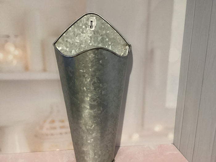 Metal Bouquet Holder