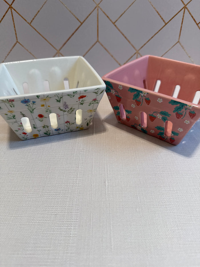 Ceramic Small Berry Basket