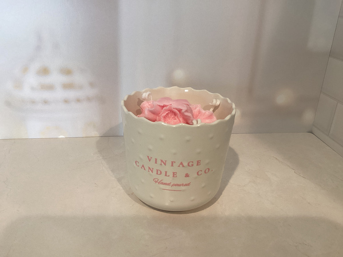 Iris Flower Candle