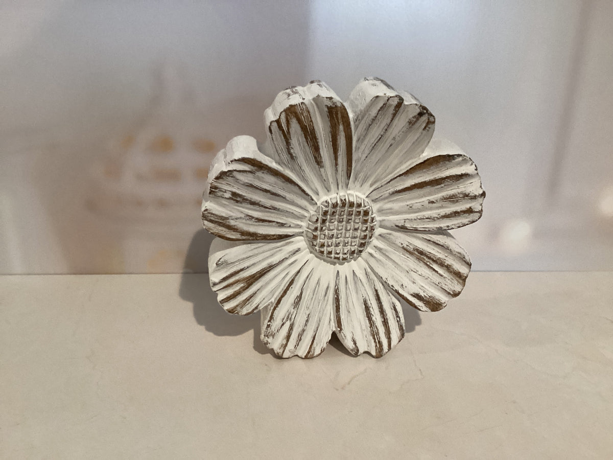 Whitewashed Sunflower Decor