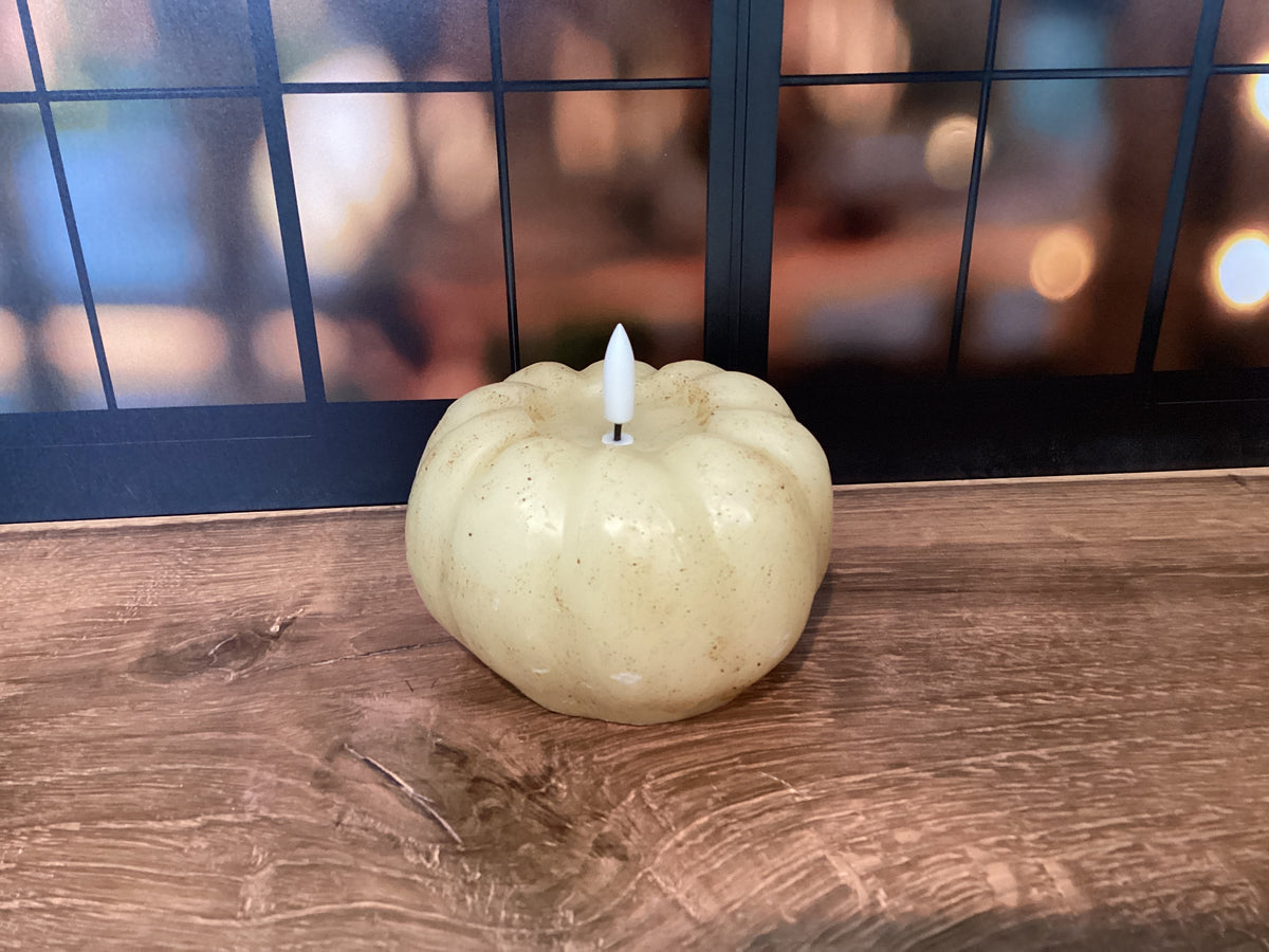 Cream Pumpkin Candle 3.5”
