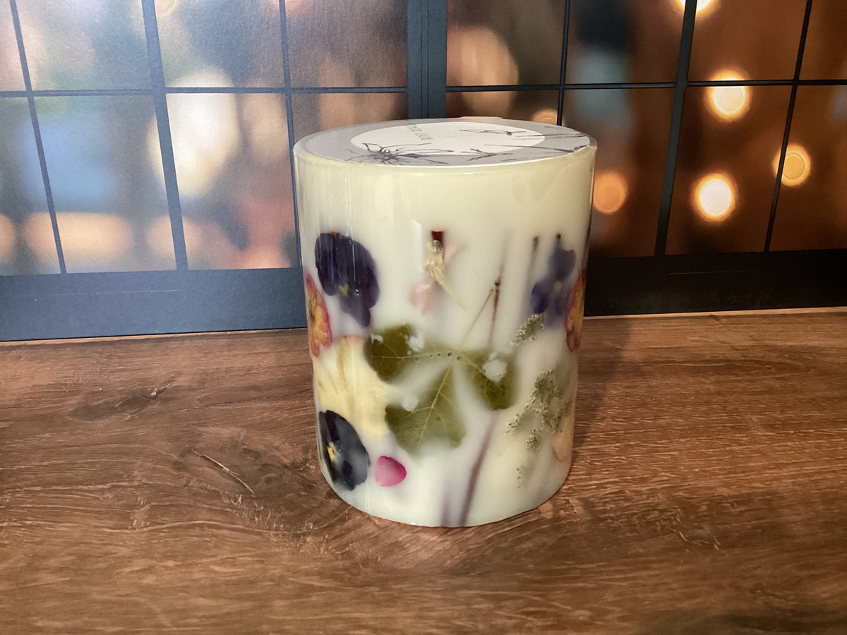 Accent Botanical Candle - Blushing Rosewood