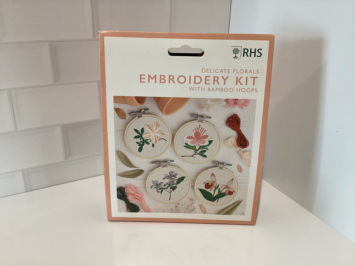 Floral Embroidery Set