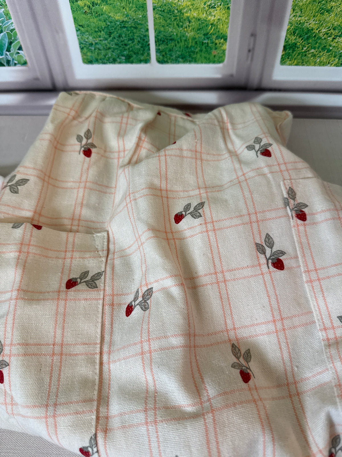 Strawberry Apron
