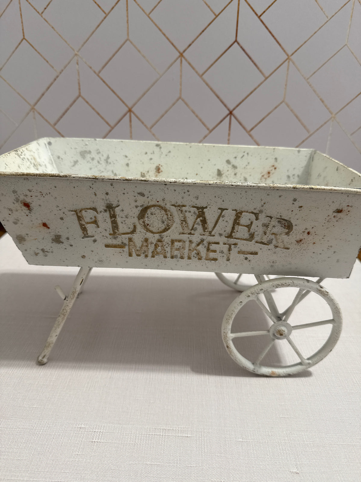 Wagon Decor