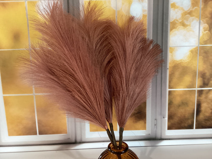 Small Pink Pampas Grass Stems