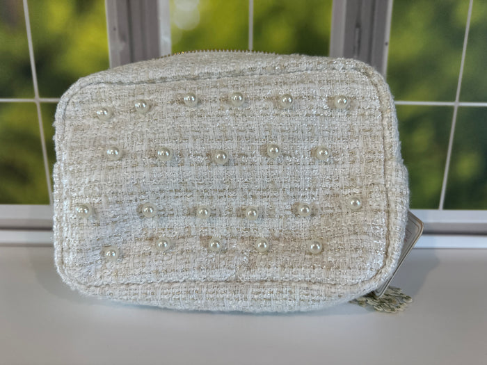 Pearl Pouch