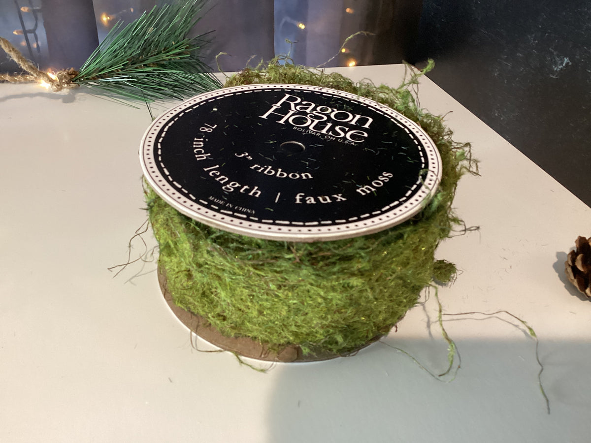 Moss Ribbon