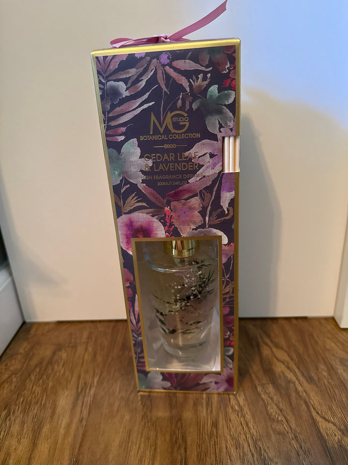Floral Diffuser